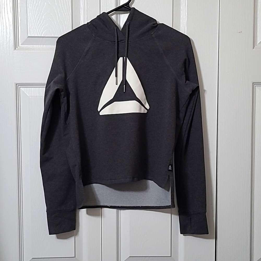 Gray Hooded Crop Sweatshirt, Size XS, Long Sleeves W/ Thumbholes, Excellent Cond